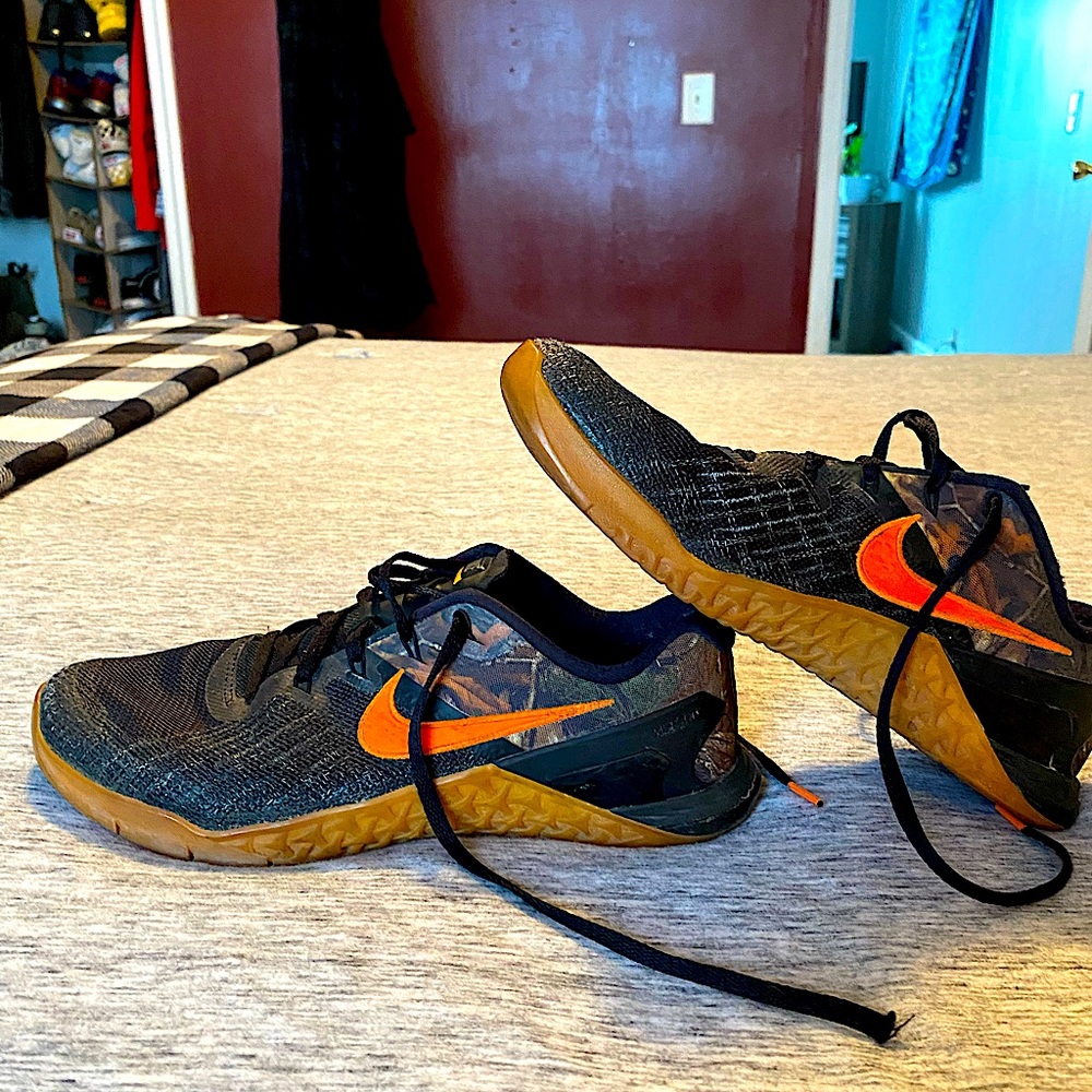 Nike metcon 3 real tree edition